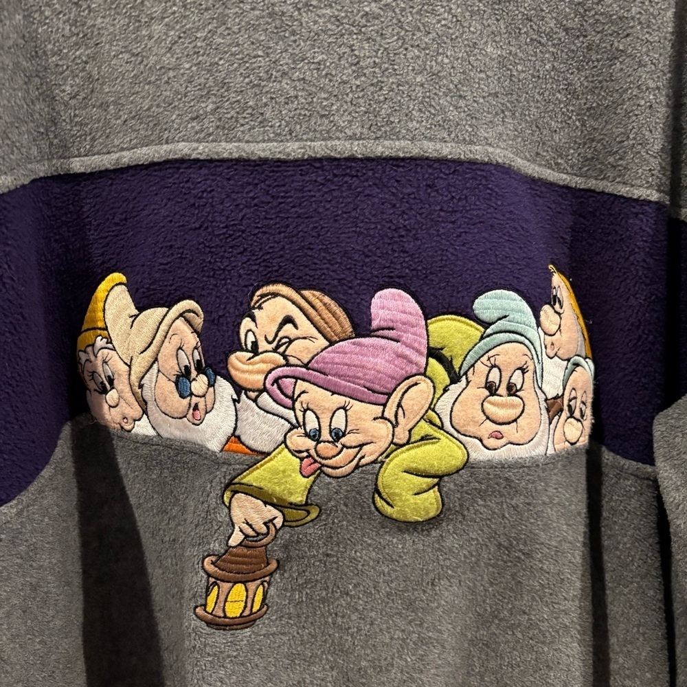 Disney Store Seven Dwarfs Sweatshirt Vintage - Picture 3 of 5